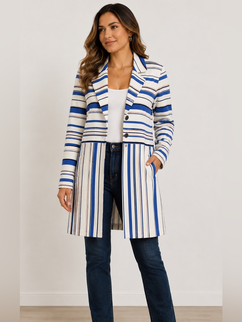 Chico’s Striped Ponte Knit Jacket Blue White Mid Length Blazer Size 1 (8/10)
